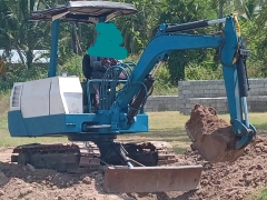 Mitsubishi Mini Excavator