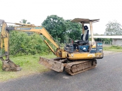 Komatsu PC30-6 Excavator