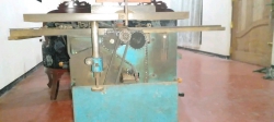Saw Machine
