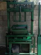 Robin Block Making Machine