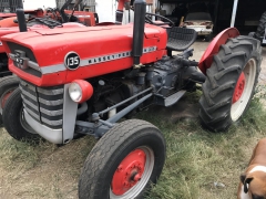 Massey ferguson tractor 135 DL