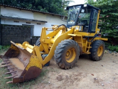 KOMATSU WA 100-1 WHEEL LOADER