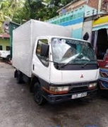 Mitsubishi Canter 2001