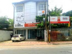 Commercial Building for Sale in Battaramulla