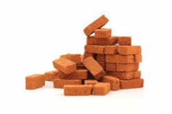 Gadol (Brick)