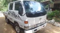 Toyota Crew Cab 2000