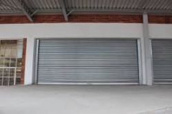 Rolling shutter gates