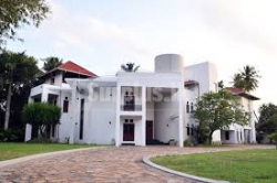 Hous/bulding repair painting