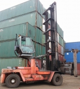 FORKLIFT – CONTAINER HANDLER