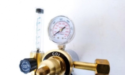 CO2 Carbon Dioxide Gas Regulator with Heater Coil for MIG Welding