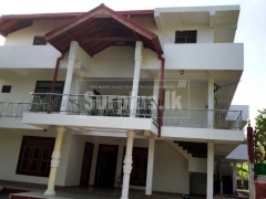 3 Storied House for Sale or Long Term Lease in Jaffna.