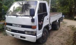 Isuzu ELF 350 lorry 1994