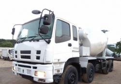 Isuzu GIGA Concrete Mixer 2008