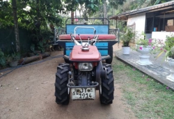 Kubota k700