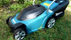 ELECTRIC LAWN MOVER