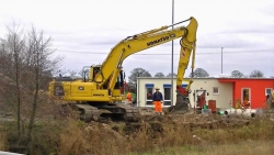 Komatsu pc210-6 excavator