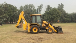 JCB 21