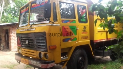 Ashok Leyland COMET 2003