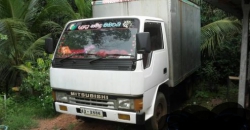 Mitsubishi Canter 1989