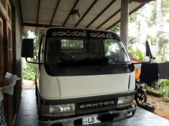 Mitsubishi Canter tipper 2000