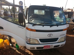 Toyota Dyna(KK-BU306) 2002