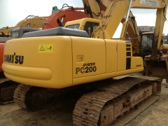 komatsu 200-6E excavator